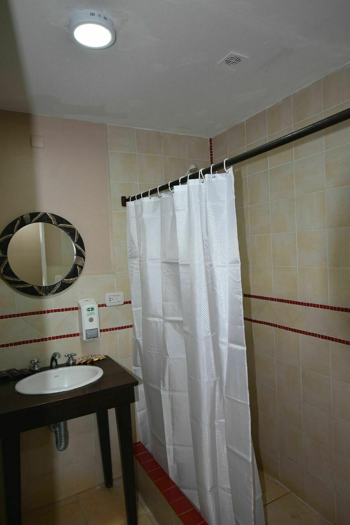 Tangoinn Club Iguazu Party Luxury Hostel 伊瓜苏港 外观 照片