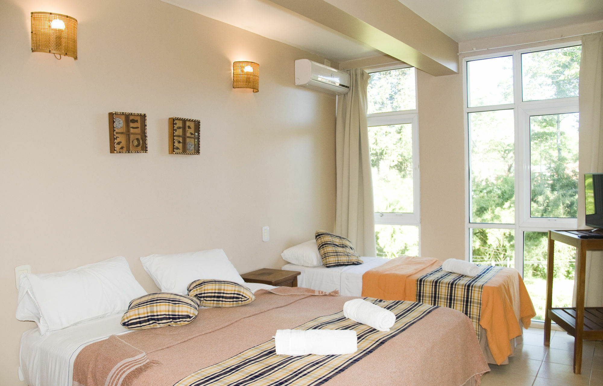 Tangoinn Club Iguazu Party Luxury Hostel 伊瓜苏港 外观 照片